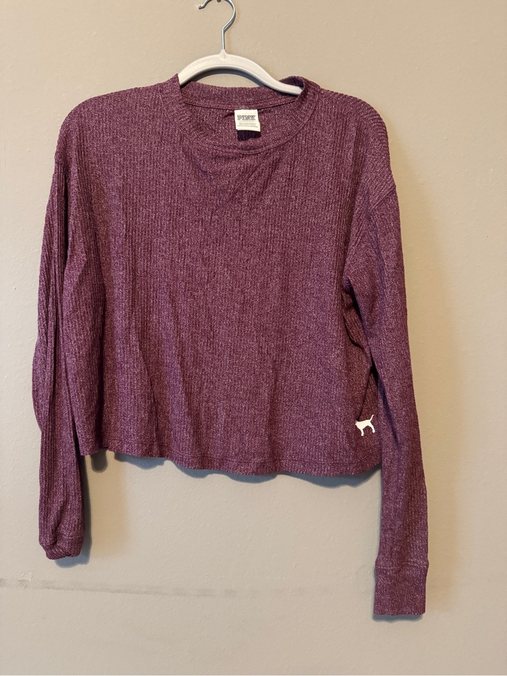 PINK Victoria's Secret Ribbed Long Sleeve Crop Top - Plum